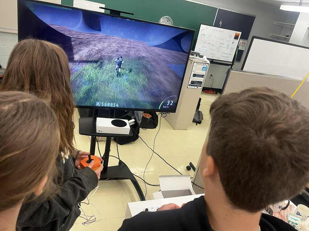 Des élèves fabricants pour le changement grâce à l’innovation et à l’inclusion